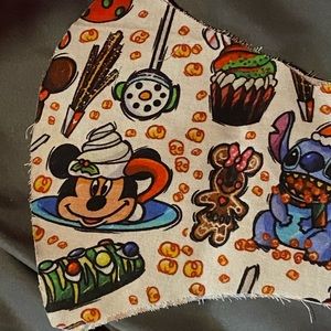 Disney Christmas snacks face mask olson